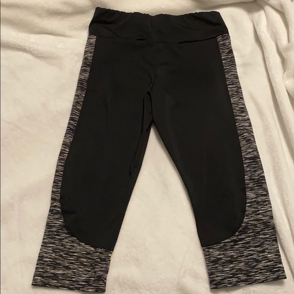 Activewear - Picture 2 of 3